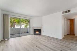 3059 Key Largo Dr in Las Vegas, NV - Building Photo - Building Photo