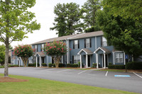 Oakgrove Townhomes in Norcross, GA - Foto de edificio - Building Photo