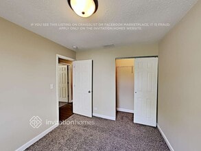 3805 Clipper Dr in Hanover Park, IL - Building Photo - Building Photo