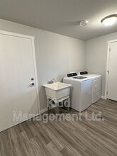 1223 Blackburn N Rd in Prince George, BC - Building Photo - Building Photo