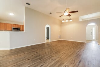 8062 Settlers Creek Cir in Lakeland, FL - Building Photo - Building Photo