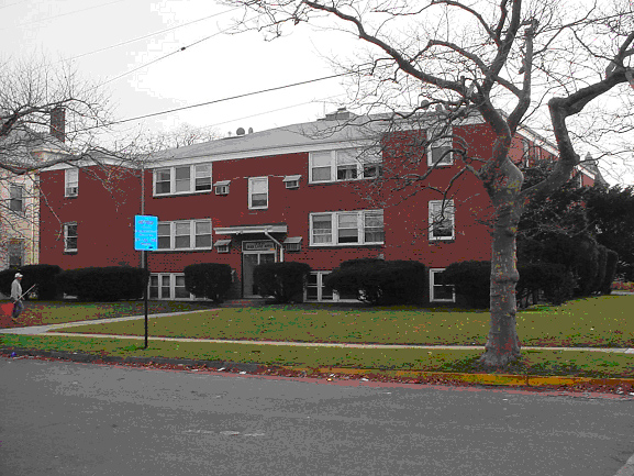 310 8th Ave in Asbury Park, NJ - Foto de edificio - Building Photo