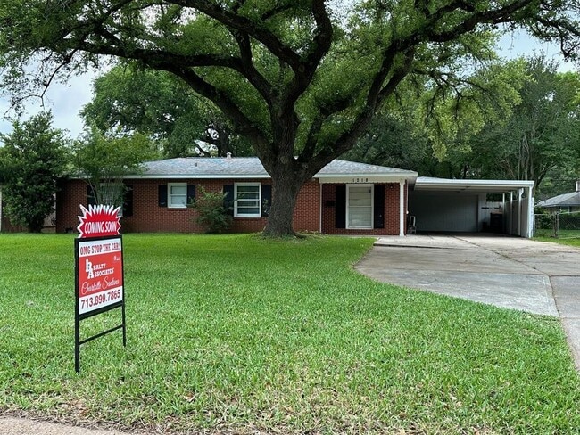 property at 1218 Kirsten St
