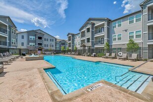 Plum Tree in Kaufman, TX - Building Photo