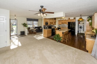 5939 Westmere Dr in Knoxville, TN - Foto de edificio - Building Photo