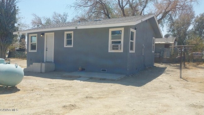 9129 Kemper Rd in Mojave, CA - Building Photo - Building Photo