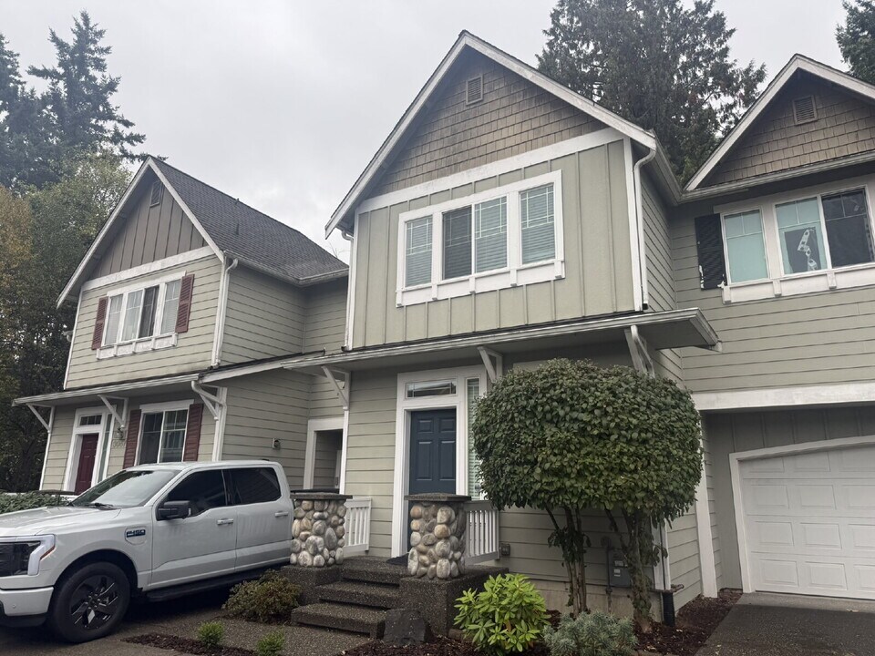 3049 S 278th Pl in Auburn, WA - Building Photo