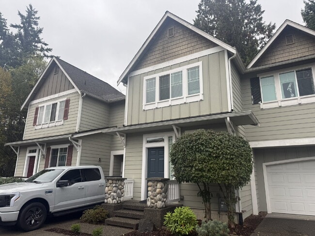 property at 3049 S 278th Pl