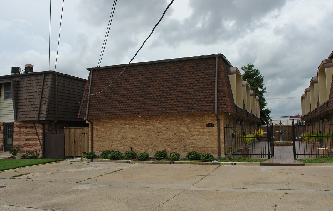 3126 Independence St in Metairie, LA - Building Photo