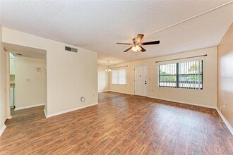 305 30th Ave W in Bradenton, FL - Building Photo - Building Photo