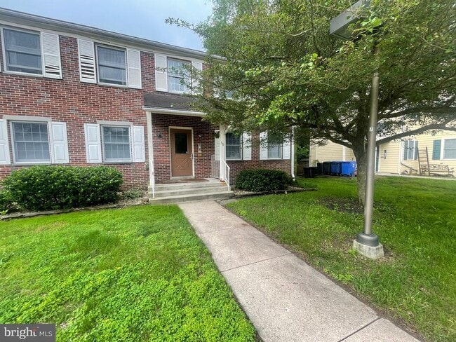 property at 48 Brainerd St