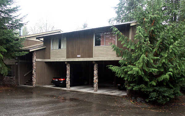 4605-4617 56th St NW in Gig Harbor, WA - Building Photo