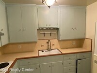 5468 Carlson Dr photo'