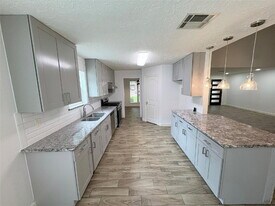 21330 Park Tree Ln in Katy, TX - Building Photo