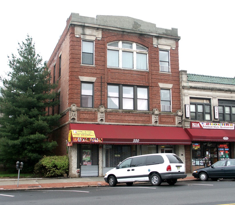 350 Main St in Orange, NJ - Building Photo