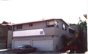 8101 Lincoln Blvd Apartments