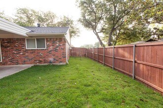 1105 Mill Valley Dr in Plano, TX - Building Photo - Building Photo