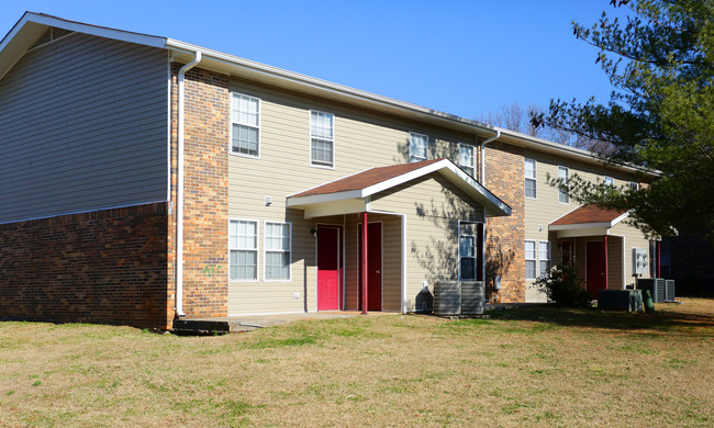 Spencer Trace Apartments in Madison, AL - Building Photo - Building Photo