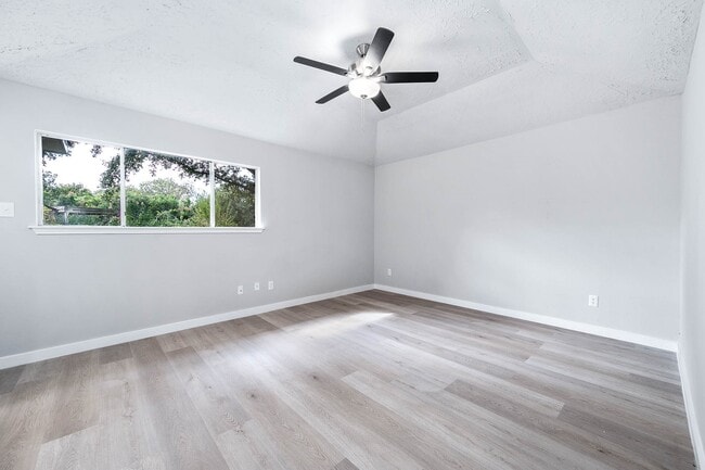 3430 W Creek Club Dr in Missouri City, TX - Foto de edificio - Building Photo