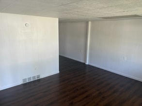 302 St John Dr in Sauget, IL - Building Photo - Building Photo