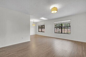 4819 Heathe Dr in Tallahassee, FL - Building Photo - Building Photo