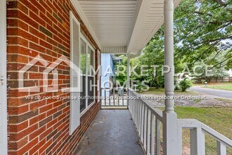 4028 Sewall Dr SW in Huntsville, AL - Building Photo - Building Photo