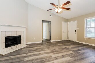 442 Clear Blue Way in Mcdonough, GA - Building Photo - Building Photo