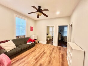 719 Parker St, Unit 2 in Boston, MA - Building Photo - Building Photo