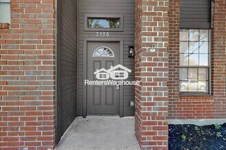 2150 Arbor Creek Dr in Carrollton, TX - Building Photo - Building Photo
