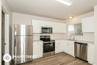 2453 Indiancup Dr, Unit 127408 in Florissant, MO - Building Photo - Building Photo