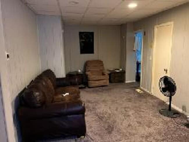 407 N Clinton St in Bloomington, IL - Building Photo - Building Photo