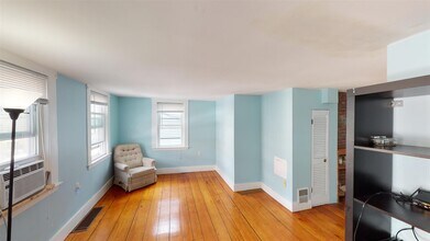 150 Spring St in Cambridge, MA - Building Photo - Building Photo