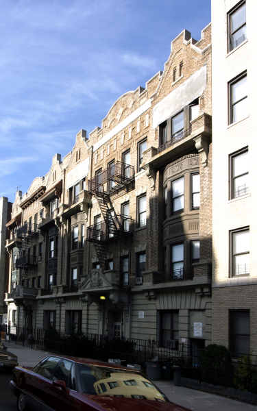 711 Saint Marks Ave in Brooklyn, NY - Building Photo