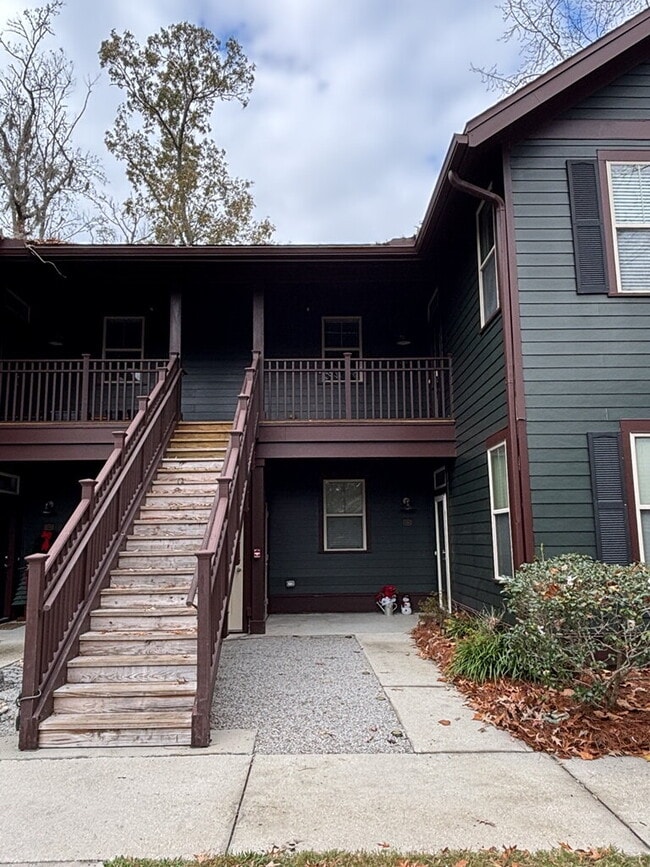 5565 Colonial Chatsworth Cir in North Charleston, SC - Building Photo - Building Photo