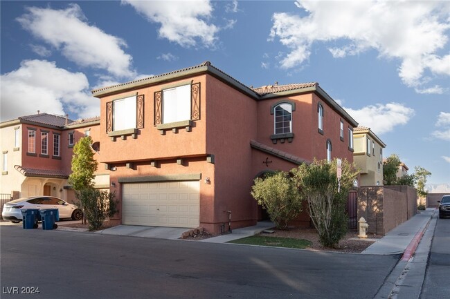 5167 Silent Valley Ct in Las Vegas, NV - Building Photo - Building Photo