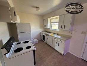 7308 N Wade School Rd in Columbia, MO - Building Photo - Building Photo