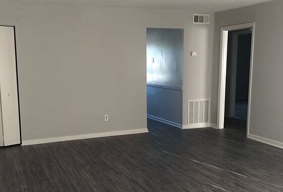 Water Oak Village in Forest Park, GA - Building Photo - Building Photo