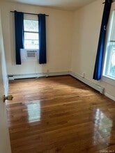 35 Washington Ave in Ronkonkoma, NY - Building Photo - Building Photo
