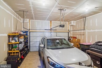 49 Green Dome Pl in Gaithersburg, MD - Building Photo - Building Photo