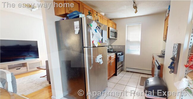 property at 27 Mt Vernon St