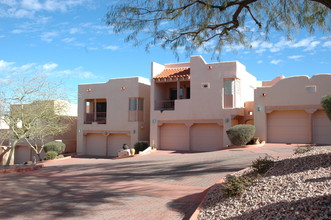 Villa D'este of Fountain Hills in Fountain Hills, AZ - Building Photo - Building Photo