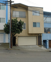 91 Lausanne Ave in Daly City, CA - Building Photo - Building Photo