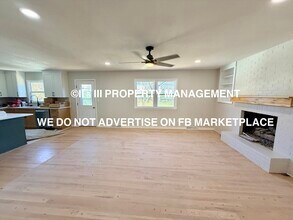 9209 Hayes Dr in Overland Park, KS - Building Photo - Building Photo