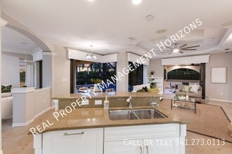 4668 Tuscana Dr in Sarasota, FL - Building Photo - Building Photo