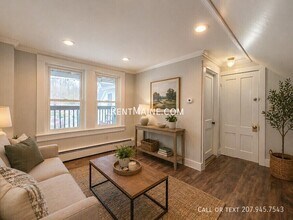 64 Elm St in Auburn, ME - Building Photo - Building Photo