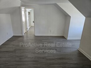 3625 S Warwick Cir in Norfolk, VA - Foto de edificio - Building Photo