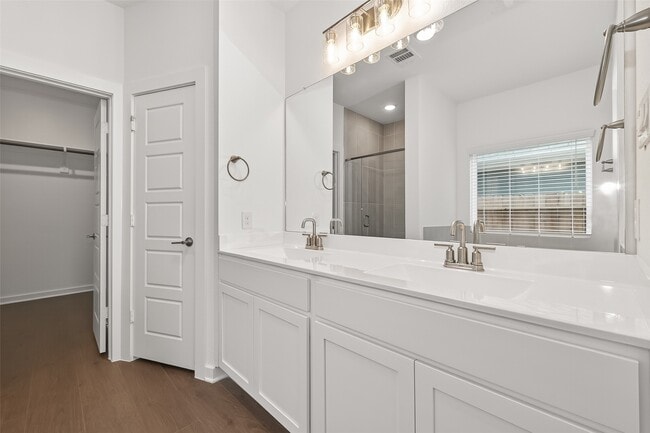 property at 32415 Sunbeam Dr