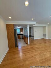 240 Gerry Rd in Brookline, MA - Building Photo - Building Photo