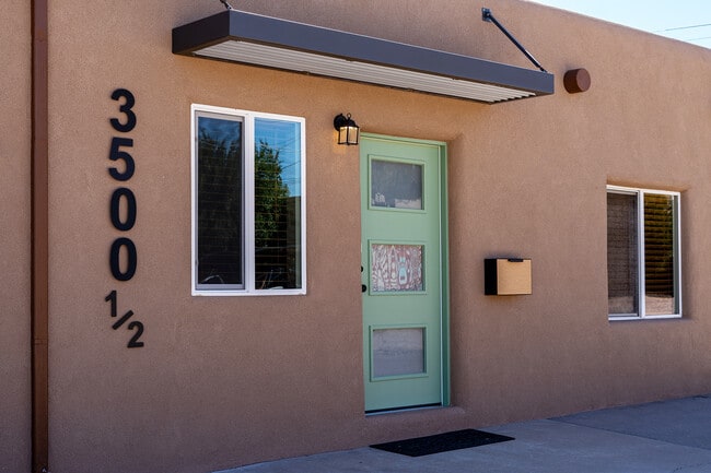 3500 Smith Ave SE, Unit 3500 Smith Ave SE in Albuquerque, NM - Building Photo - Building Photo