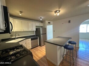 9414 N 17th St in Phoenix, AZ - Building Photo - Building Photo